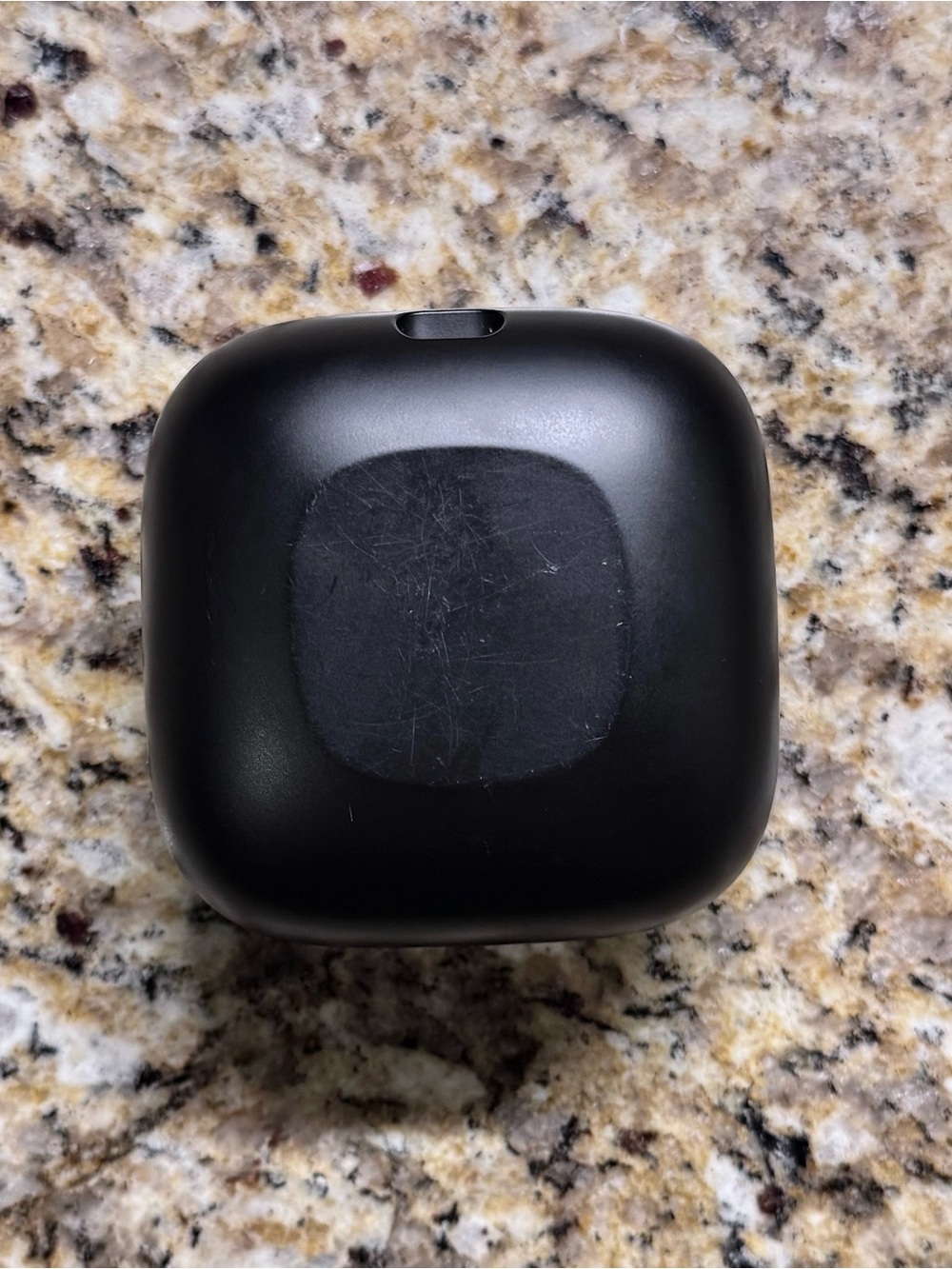 Beats by Dre Powerbeats Pro (A2078) Replacement Charging Case ONLY - Picture 2 of 9